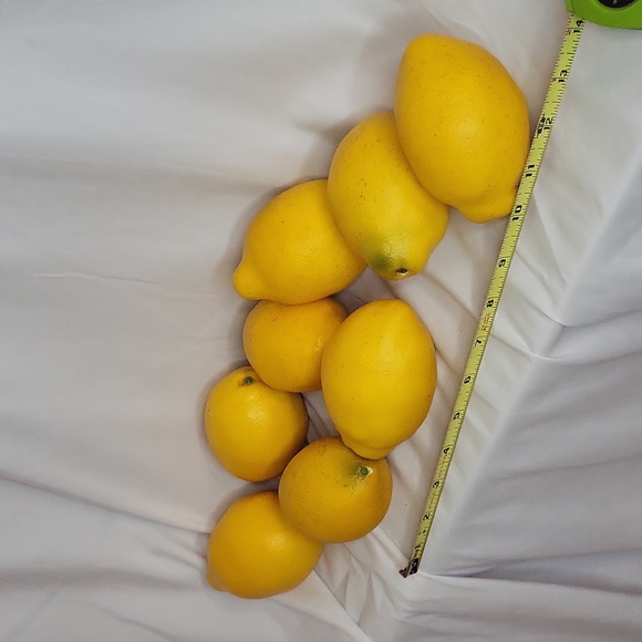 Fake lemons set of 8 summer home decor faux fruit food yellow realistic - Picture 3 of 9